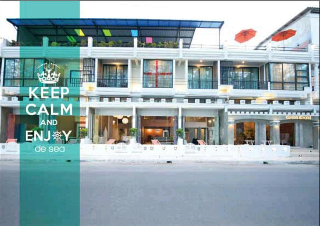 De Sea Almond Hotel Chumphon Exterior photo